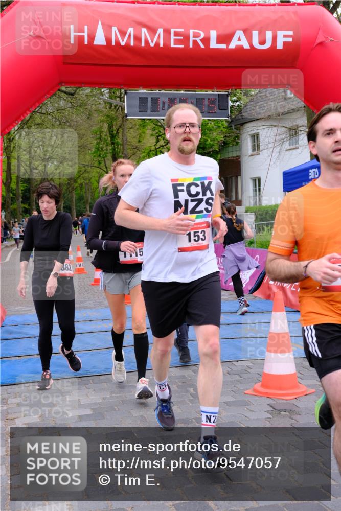 19.04.2026 - Hammer Lauf Tim E. http://msf.ph/oto/9547057 19.04.2026 12:42:23 Ziel 20, 153, 311, 486, 515, 882, 1036, 1115, 1218, 1571, 1596, 1690, 1722, 1834, 1878 meine-sportfotos.de