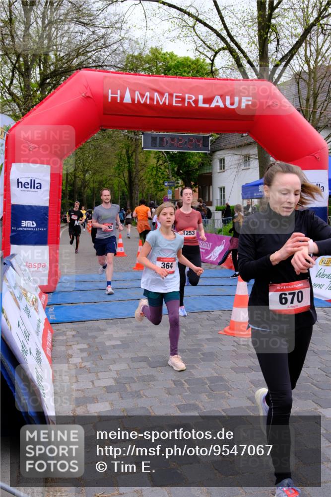 19.04.2026 - Hammer Lauf Tim E. http://msf.ph/oto/9547067 19.04.2026 12:42:31 Ziel 20, 311, 364, 670, 741, 854, 855, 1253, 1352, 1571, 1574, 1689, 1821, 1834, 1880, 1887 meine-sportfotos.de