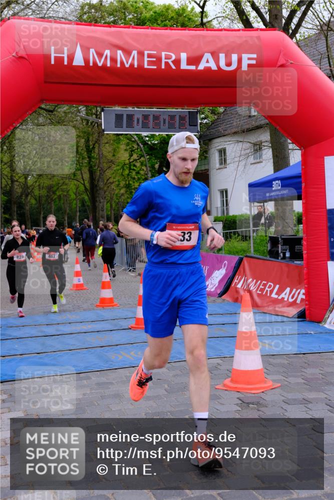 19.04.2026 - Hammer Lauf Tim E. http://msf.ph/oto/9547093 19.04.2026 12:42:50 Ziel 133, 467, 494, 572, 577, 740, 825, 981, 1198, 1584 meine-sportfotos.de