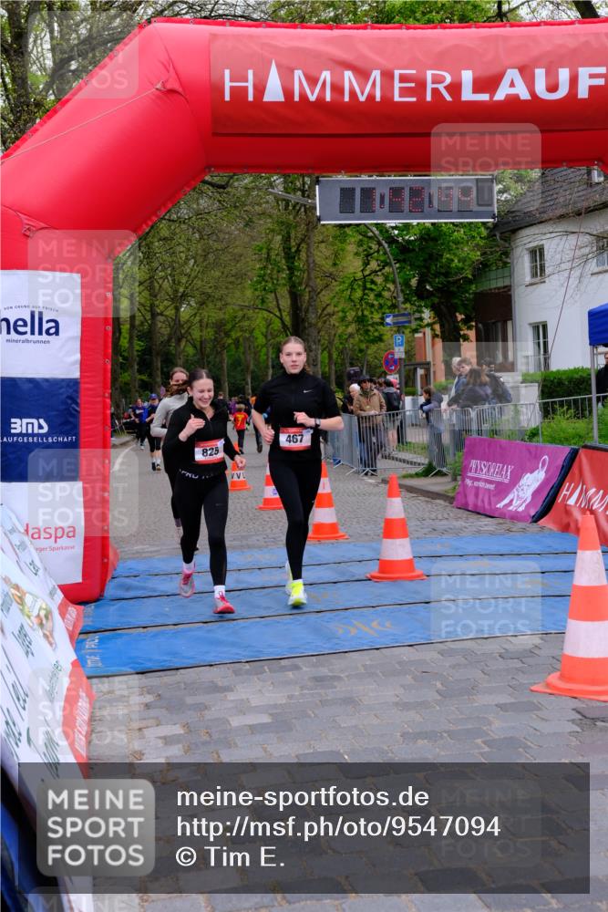 19.04.2026 - Hammer Lauf Tim E. http://msf.ph/oto/9547094 19.04.2026 12:42:52 Ziel 133, 159, 467, 494, 740, 825 meine-sportfotos.de