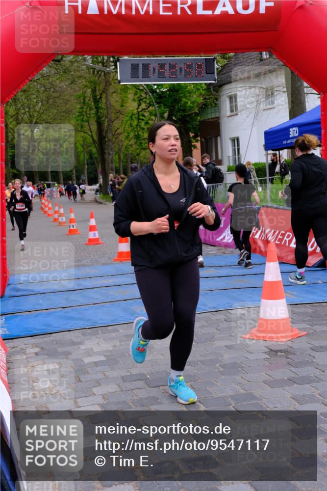 19.04.2026 - Hammer Lauf Tim E. http://msf.ph/oto/9547117 19.04.2026 12:43:06 Ziel 11, 434, 435, 436, 738, 819, 1588, 1642, 1644, 1788, 1820, 1929 meine-sportfotos.de