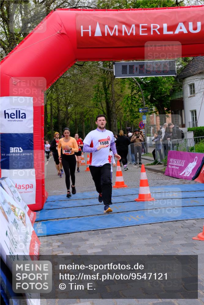 19.04.2026 - Hammer Lauf Tim E. http://msf.ph/oto/9547121 19.04.2026 12:43:11 Ziel 646, 688, 738, 992, 997, 1169, 1588, 1642, 1644, 1788, 1927 meine-sportfotos.de