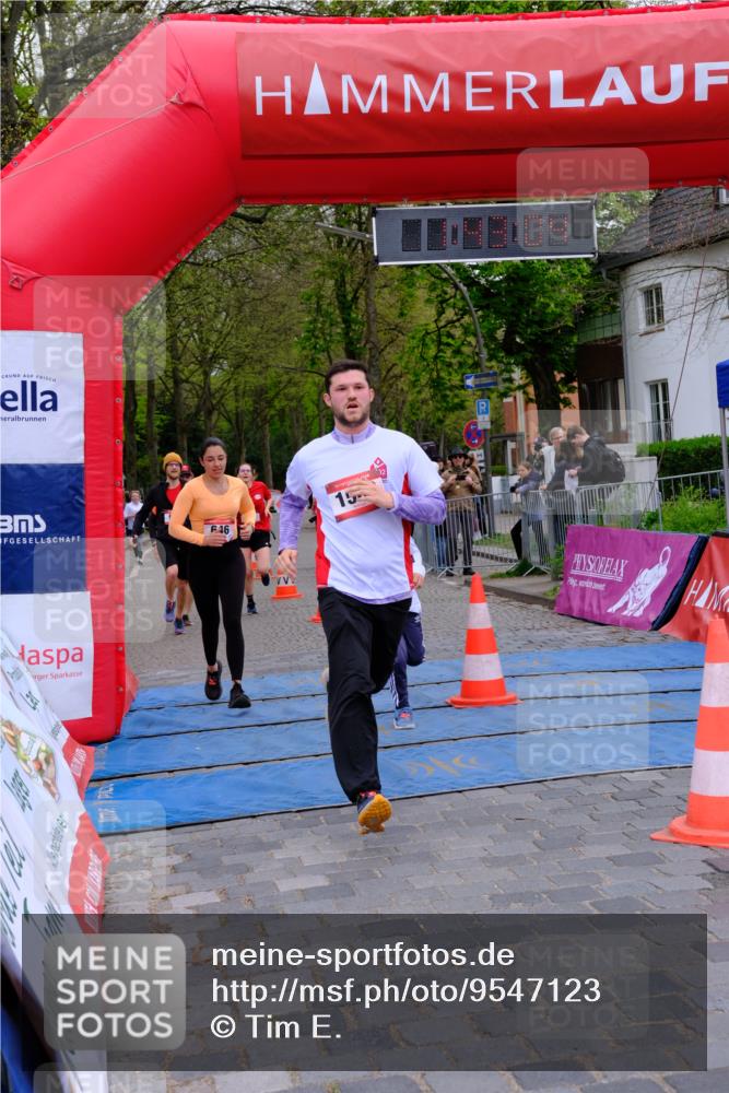 19.04.2026 - Hammer Lauf Tim E. http://msf.ph/oto/9547123 19.04.2026 12:43:12 Ziel 646, 688, 738, 992, 997, 1169, 1588, 1788, 1927 meine-sportfotos.de