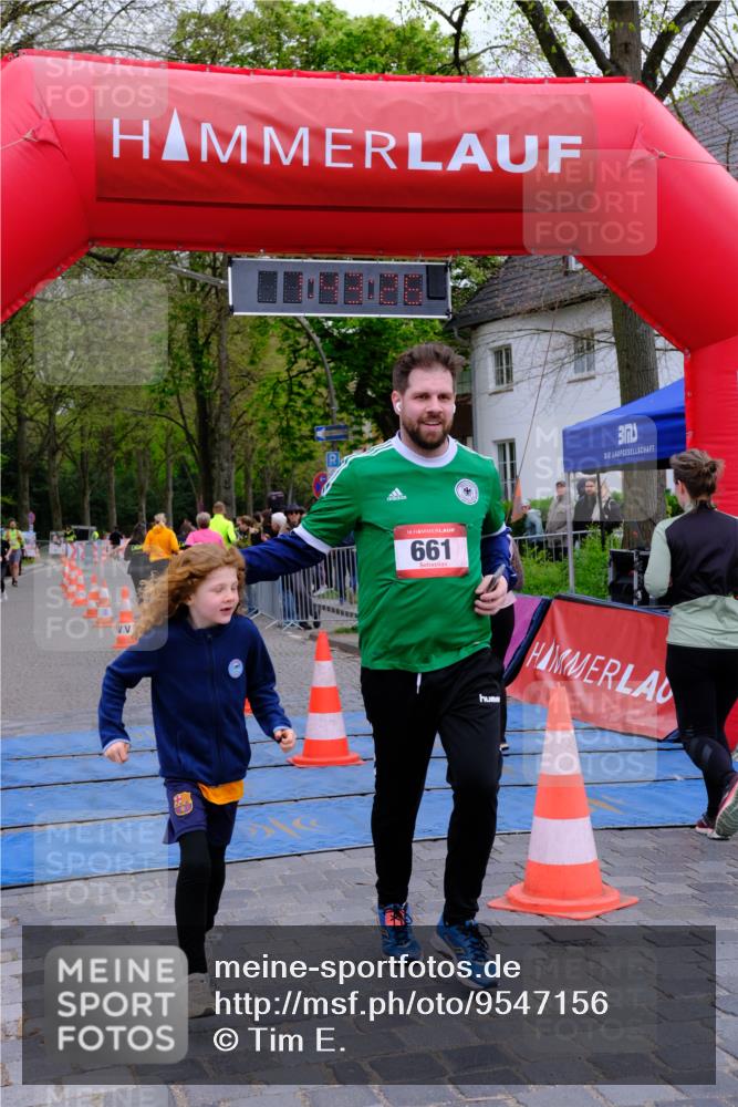 19.04.2026 - Hammer Lauf Tim E. http://msf.ph/oto/9547156 19.04.2026 12:43:34 Ziel 268, 465, 466, 661, 744, 976, 977, 980, 1017, 1606, 1764 meine-sportfotos.de