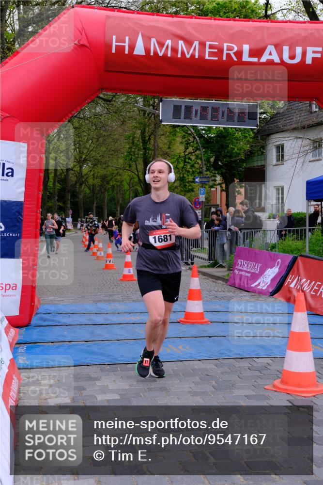 19.04.2026 - Hammer Lauf Tim E. http://msf.ph/oto/9547167 19.04.2026 12:43:52 Ziel 263, 336, 1147, 1681 meine-sportfotos.de