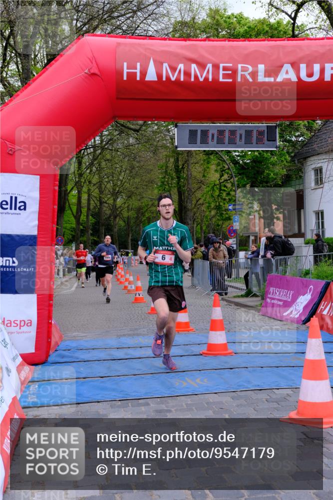 19.04.2026 - Hammer Lauf Tim E. http://msf.ph/oto/9547179 19.04.2026 12:44:23 Ziel 6, 1123, 1862, 1906 meine-sportfotos.de