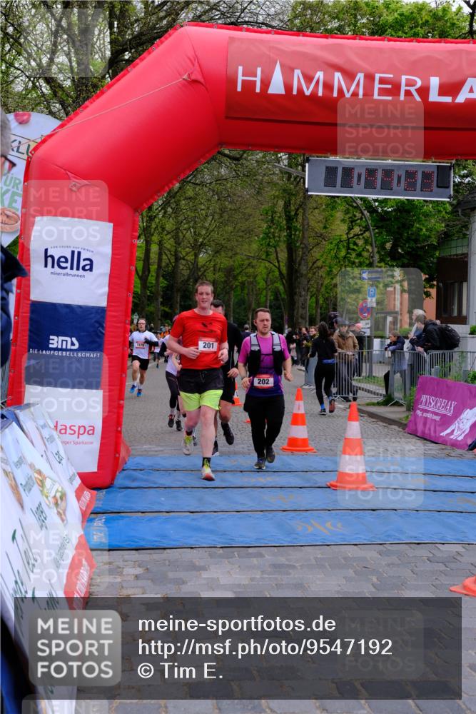 19.04.2026 - Hammer Lauf Tim E. http://msf.ph/oto/9547192 19.04.2026 12:44:31 Ziel 202, 383, 444, 1089, 1123, 1167, 1319, 1579, 1906, 1931 meine-sportfotos.de