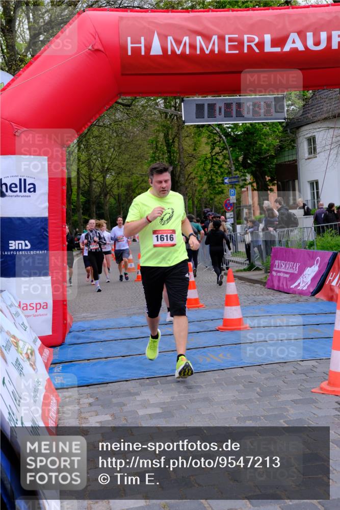 19.04.2026 - Hammer Lauf Tim E. http://msf.ph/oto/9547213 19.04.2026 12:44:43 Ziel 432, 680, 750, 856, 857, 1031, 1070, 1564, 1570, 1599, 1616, 1715, 1723, 1920 meine-sportfotos.de