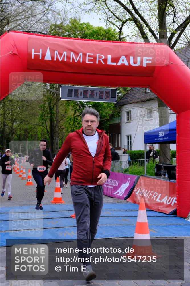 19.04.2026 - Hammer Lauf Tim E. http://msf.ph/oto/9547235 19.04.2026 12:44:54 Ziel 163, 398, 519, 859, 952, 1143, 1565 meine-sportfotos.de