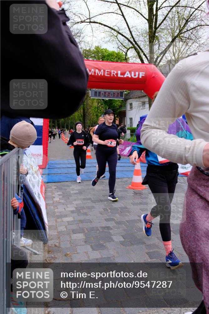 19.04.2026 - Hammer Lauf Tim E. http://msf.ph/oto/9547287 19.04.2026 12:45:47 Ziel 2, 297, 516, 627, 775, 985, 1102, 1134, 1161, 1207, 1476, 1563, 1567, 1585, 1682, 1786, 1829 meine-sportfotos.de