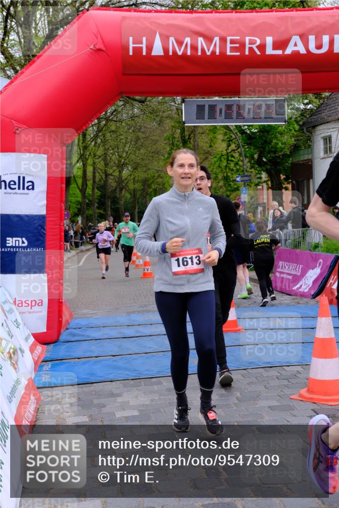 19.04.2026 - Hammer Lauf Tim E. http://msf.ph/oto/9547309 19.04.2026 12:46:02 Ziel 5, 16, 295, 341, 449, 472, 602, 749, 1085, 1472, 1613, 1894 meine-sportfotos.de