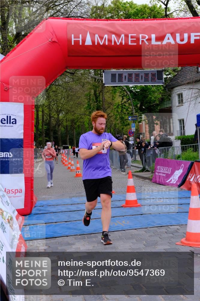 19.04.2026 - Hammer Lauf Tim E. http://msf.ph/oto/9547369 19.04.2026 12:46:53 Ziel 231, 724, 991 meine-sportfotos.de