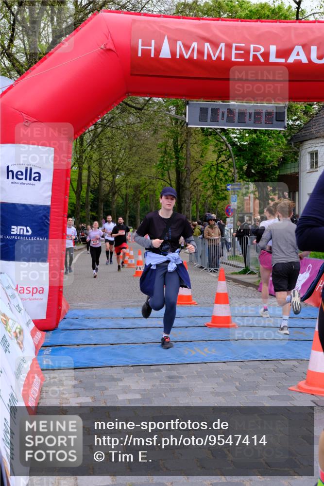 19.04.2026 - Hammer Lauf Tim E. http://msf.ph/oto/9547414 19.04.2026 12:47:40 Ziel 112, 354, 385, 528, 529, 729, 805, 842, 865, 1168, 1576 meine-sportfotos.de
