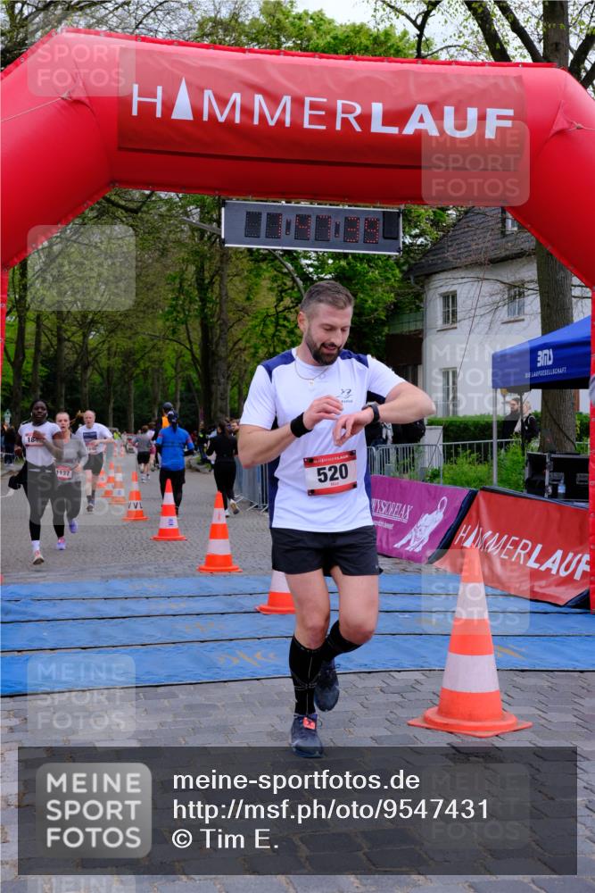 19.04.2026 - Hammer Lauf Tim E. http://msf.ph/oto/9547431 19.04.2026 12:47:47 Ziel 112, 354, 385, 520, 805, 842, 1137, 1576, 1646, 1845 meine-sportfotos.de