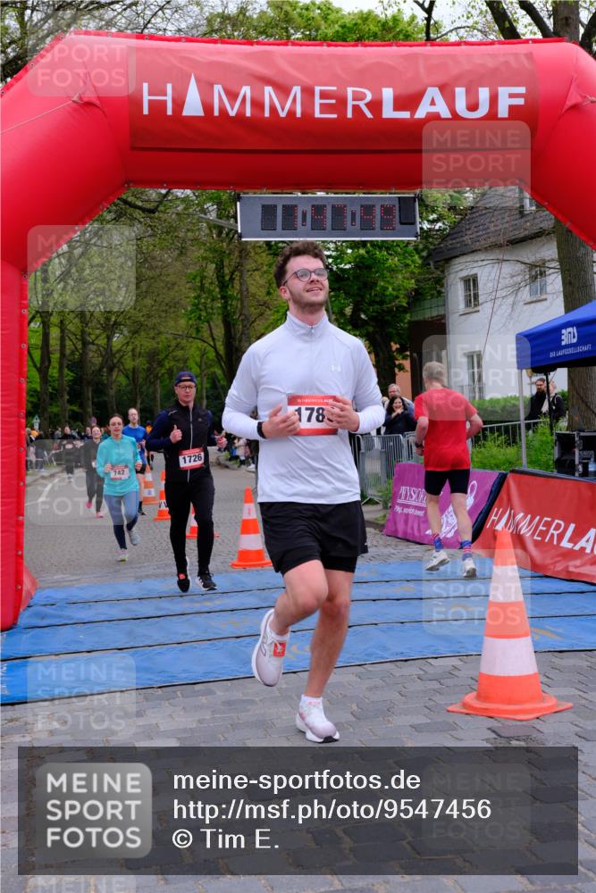 19.04.2026 - Hammer Lauf Tim E. http://msf.ph/oto/9547456 19.04.2026 12:47:56 Ziel 239, 742, 801, 1263, 1646, 1726, 1782 meine-sportfotos.de