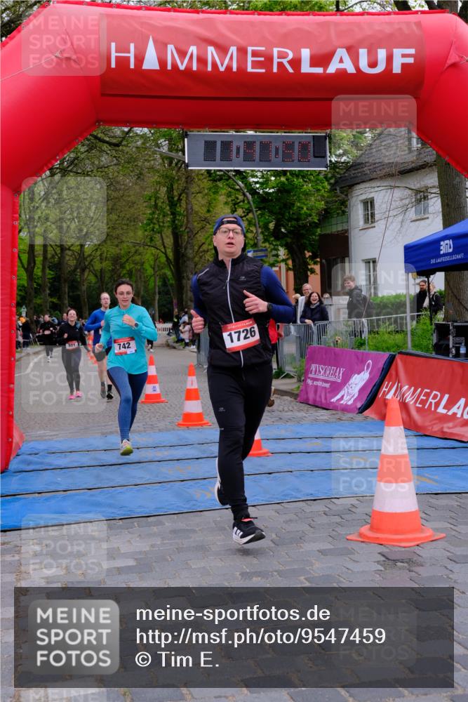19.04.2026 - Hammer Lauf Tim E. http://msf.ph/oto/9547459 19.04.2026 12:47:58 Ziel 239, 742, 801, 1263, 1726, 1782 meine-sportfotos.de