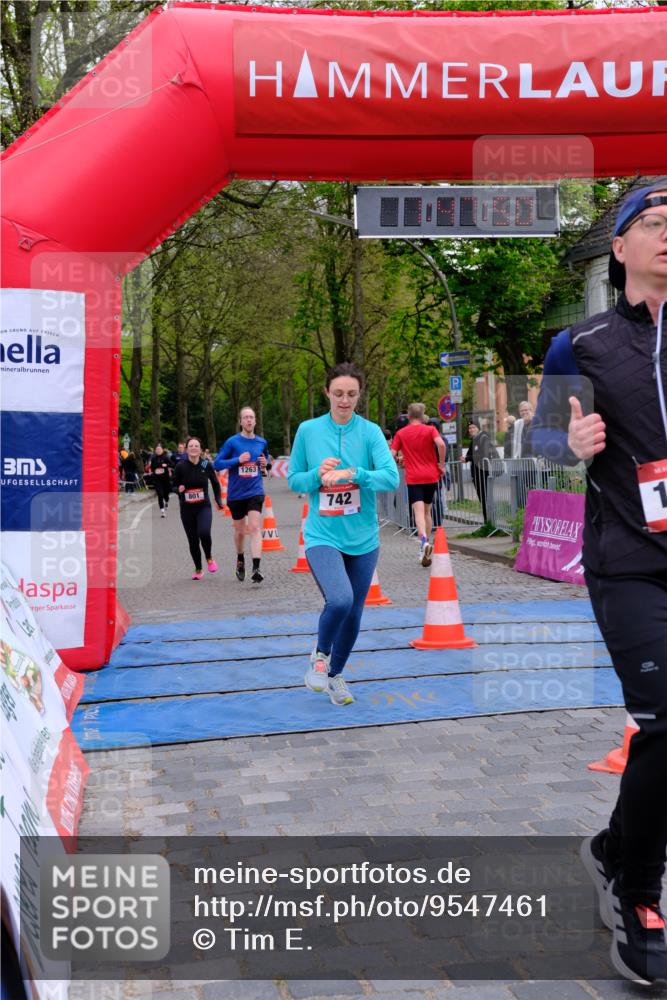 19.04.2026 - Hammer Lauf Tim E. http://msf.ph/oto/9547461 19.04.2026 12:47:58 Ziel 239, 742, 801, 1263, 1726, 1782 meine-sportfotos.de