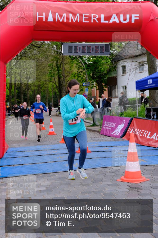 19.04.2026 - Hammer Lauf Tim E. http://msf.ph/oto/9547463 19.04.2026 12:47:59 Ziel 239, 742, 801, 1263, 1726, 1782 meine-sportfotos.de