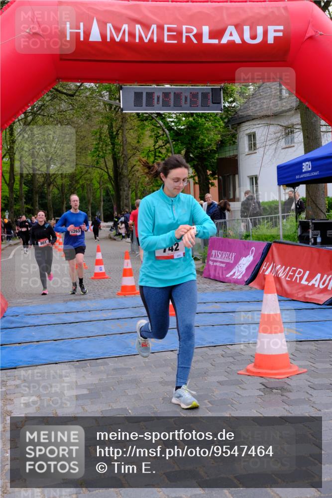 19.04.2026 - Hammer Lauf Tim E. http://msf.ph/oto/9547464 19.04.2026 12:47:59 Ziel 239, 742, 801, 1263, 1726, 1782 meine-sportfotos.de
