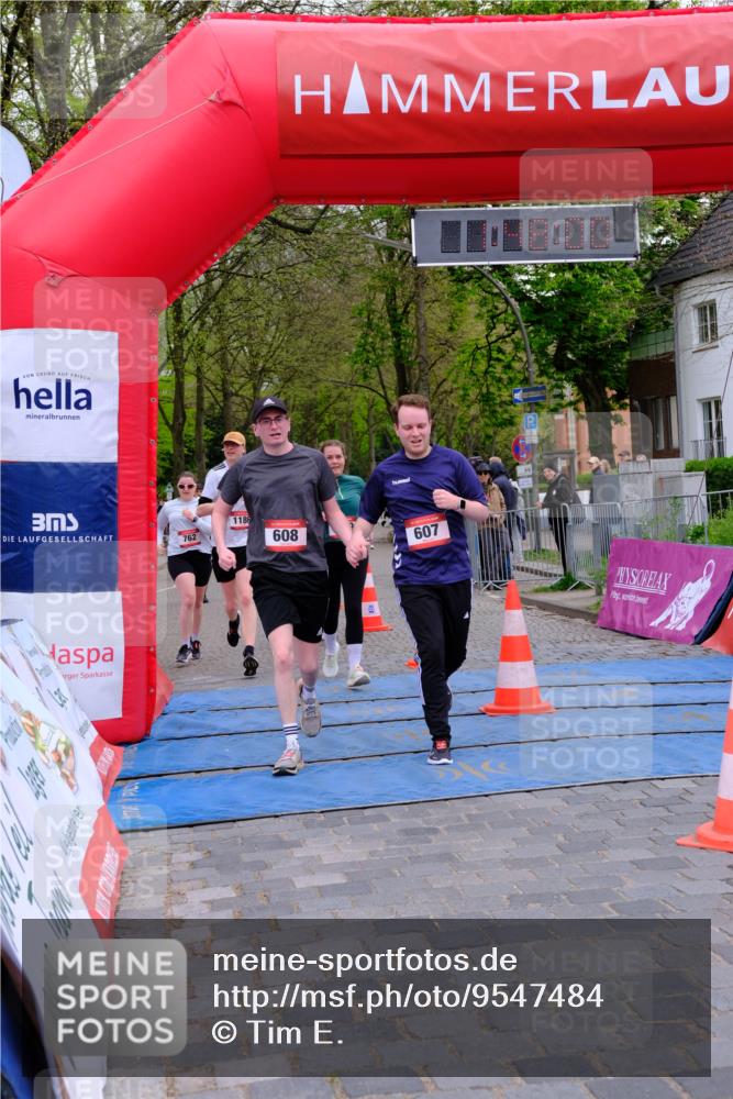 19.04.2026 - Hammer Lauf Tim E. http://msf.ph/oto/9547484 19.04.2026 12:48:08 Ziel 154, 607, 608, 762, 1118, 1119, 1184, 1186 meine-sportfotos.de