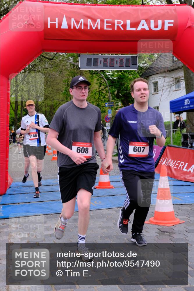 19.04.2026 - Hammer Lauf Tim E. http://msf.ph/oto/9547490 19.04.2026 12:48:09 Ziel 154, 607, 608, 762, 1118, 1119, 1184, 1186 meine-sportfotos.de