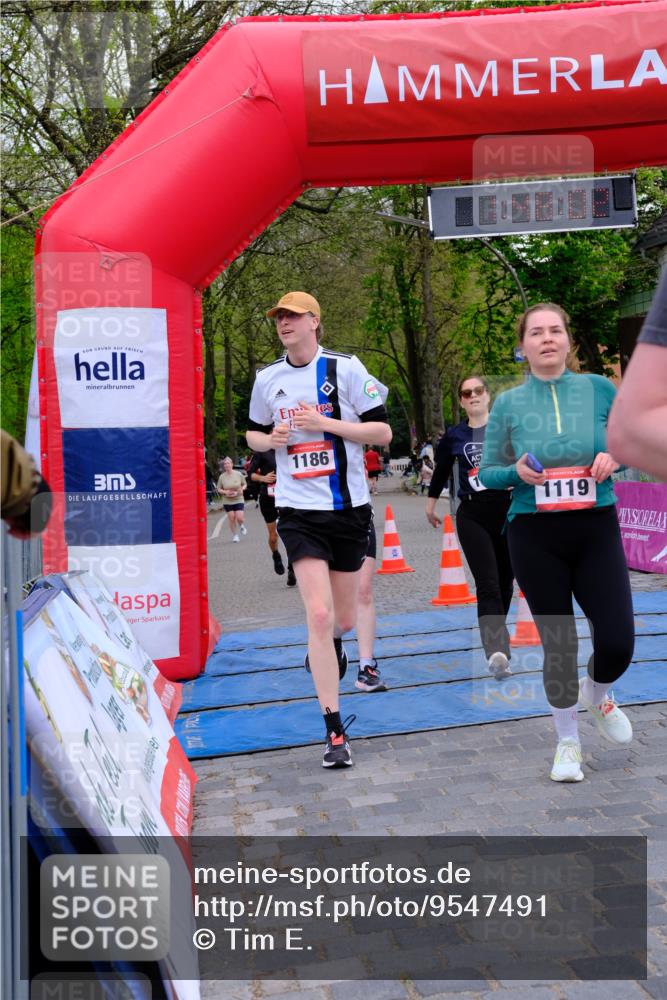 19.04.2026 - Hammer Lauf Tim E. http://msf.ph/oto/9547491 19.04.2026 12:48:10 Ziel 154, 607, 608, 762, 1118, 1119, 1184, 1186 meine-sportfotos.de