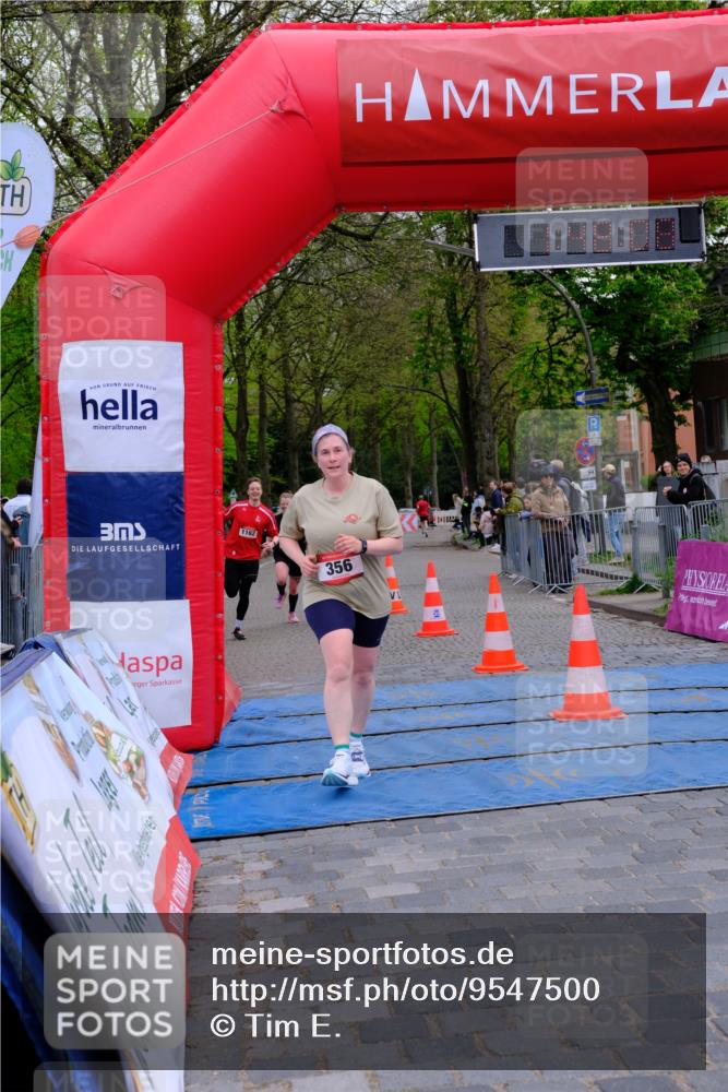 19.04.2026 - Hammer Lauf Tim E. http://msf.ph/oto/9547500 19.04.2026 12:48:16 Ziel 154, 356, 714 meine-sportfotos.de