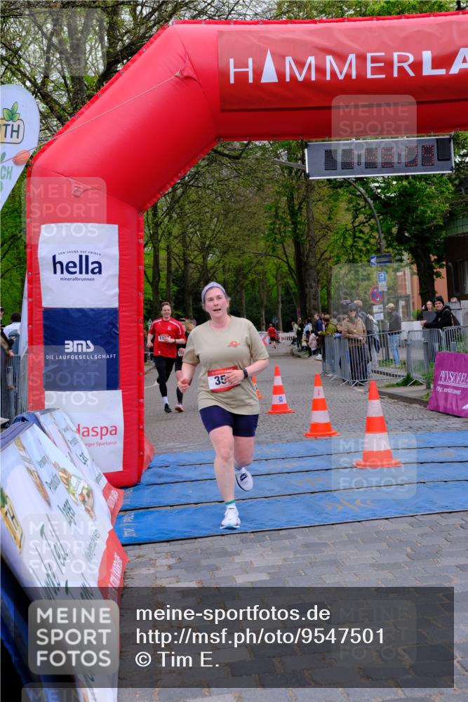 19.04.2026 - Hammer Lauf Tim E. http://msf.ph/oto/9547501 19.04.2026 12:48:16 Ziel 154, 356, 714 meine-sportfotos.de