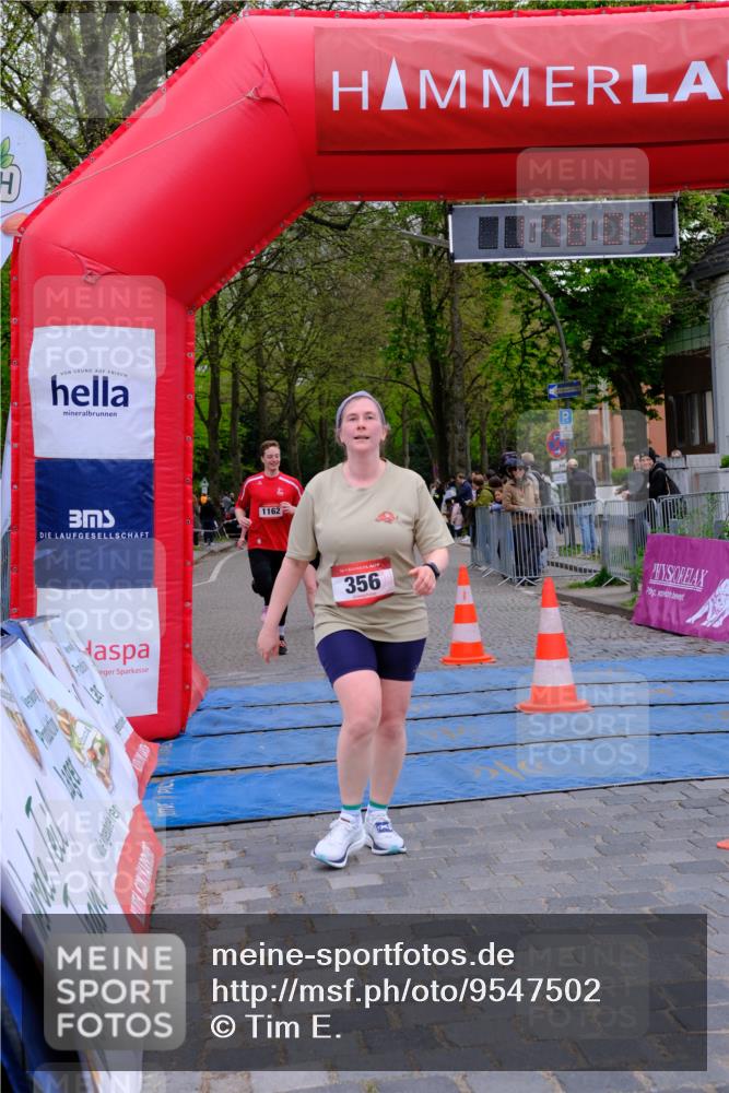 19.04.2026 - Hammer Lauf Tim E. http://msf.ph/oto/9547502 19.04.2026 12:48:17 Ziel 154, 356, 714 meine-sportfotos.de