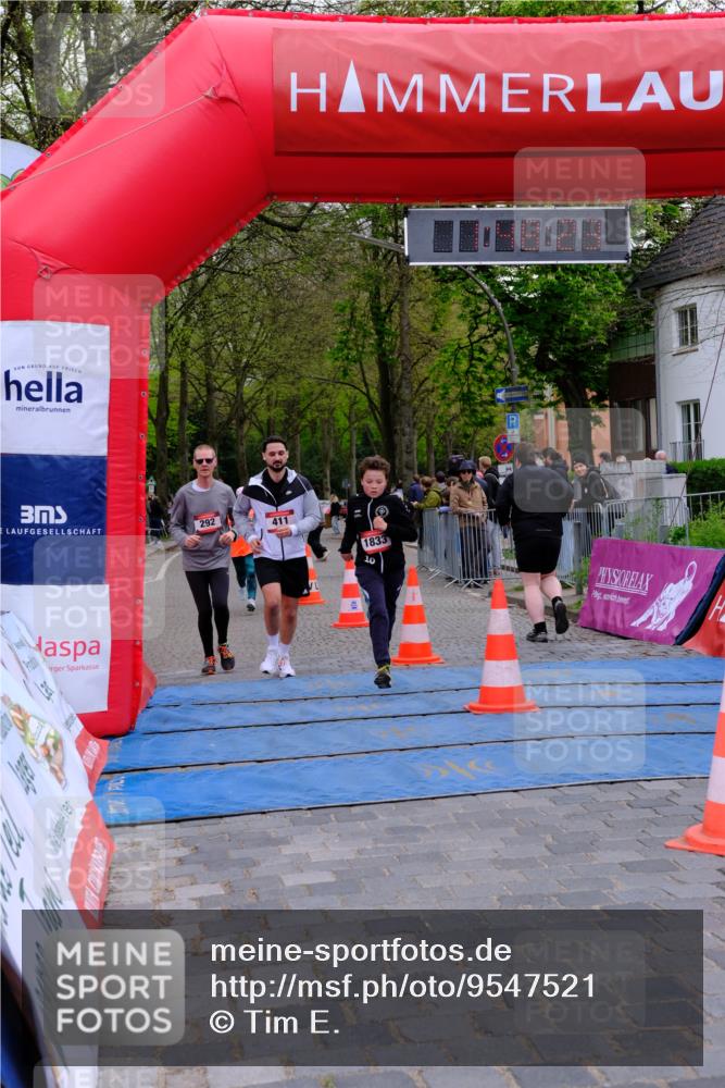 19.04.2026 - Hammer Lauf Tim E. http://msf.ph/oto/9547521 19.04.2026 12:48:31 Ziel 161, 292, 387, 411, 539, 689, 737, 1163, 1280, 1825, 1833 meine-sportfotos.de