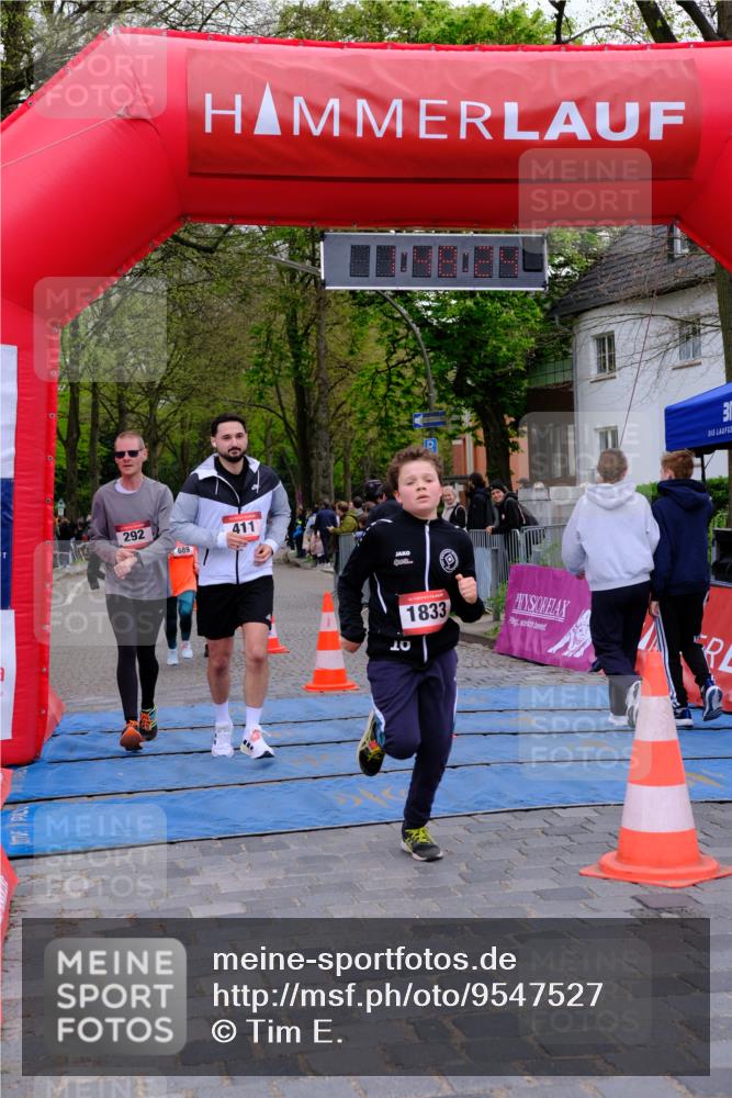 19.04.2026 - Hammer Lauf Tim E. http://msf.ph/oto/9547527 19.04.2026 12:48:32 Ziel 161, 292, 387, 411, 539, 689, 737, 1280, 1825, 1833 meine-sportfotos.de