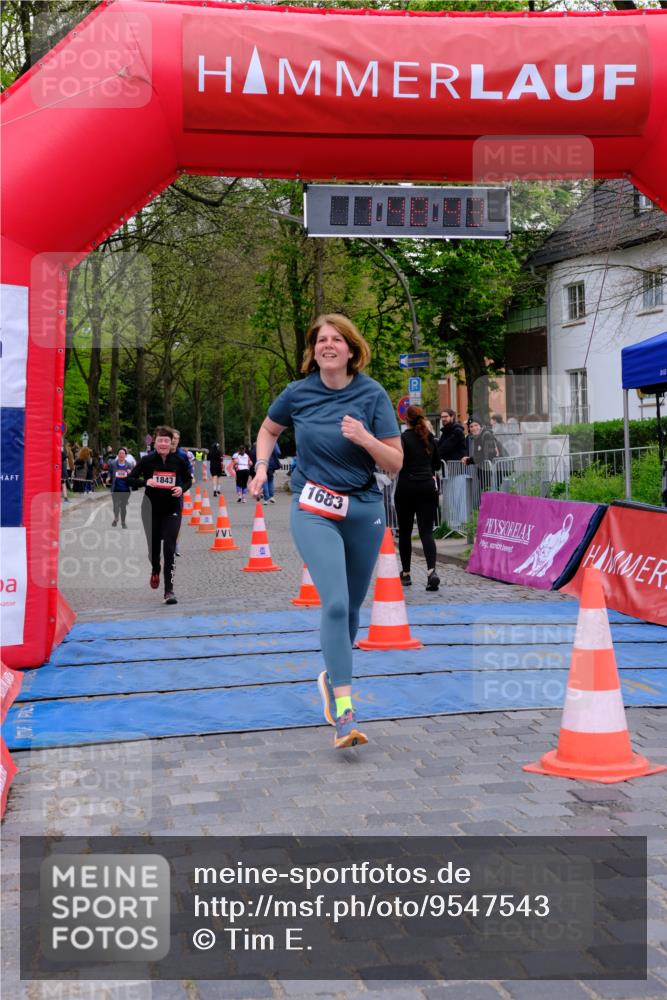 19.04.2026 - Hammer Lauf Tim E. http://msf.ph/oto/9547543 19.04.2026 12:48:51 Ziel 15, 267, 939, 1208, 1683, 1843 meine-sportfotos.de