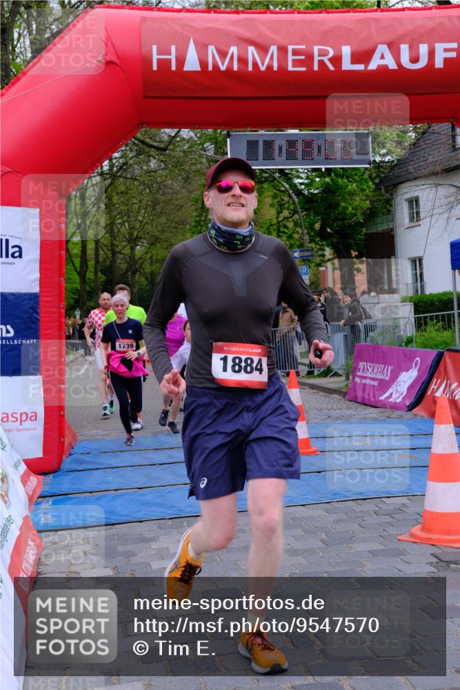 19.04.2026 - Hammer Lauf Tim E. http://msf.ph/oto/9547570 19.04.2026 12:49:07 Ziel 226, 983, 984, 1209, 1224, 1630, 1739, 1831, 1884 meine-sportfotos.de