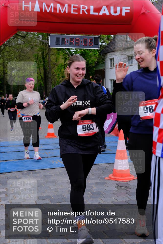 19.04.2026 - Hammer Lauf Tim E. http://msf.ph/oto/9547583 19.04.2026 12:49:13 Ziel 226, 658, 659, 663, 678, 983, 984, 1209, 1224, 1252, 1630, 1720, 1739, 1831 meine-sportfotos.de