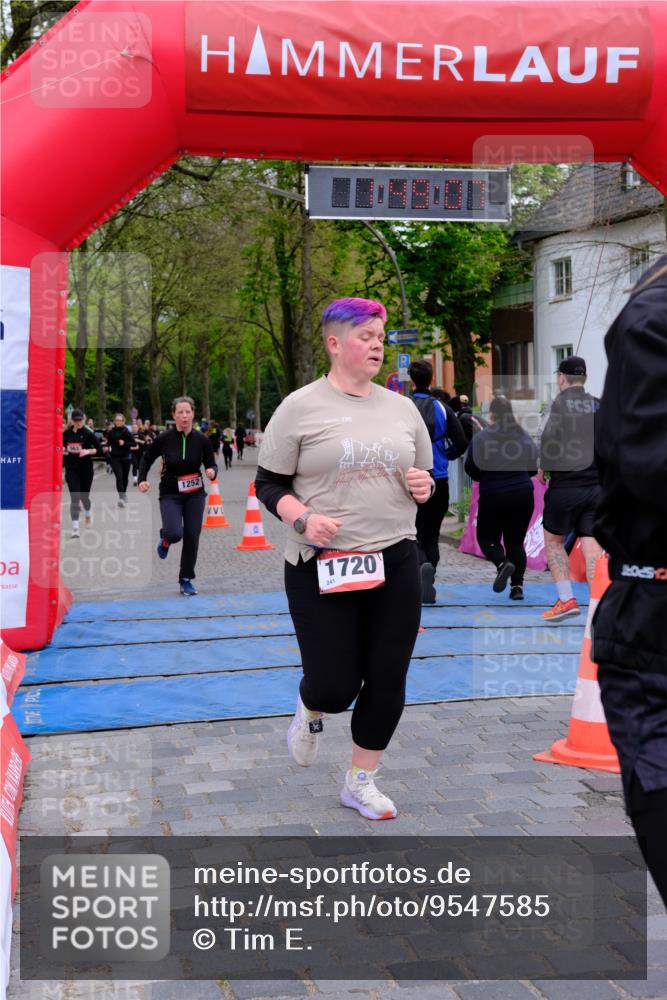 19.04.2026 - Hammer Lauf Tim E. http://msf.ph/oto/9547585 19.04.2026 12:49:14 Ziel 226, 658, 659, 663, 678, 983, 984, 1209, 1224, 1252, 1720, 1831 meine-sportfotos.de