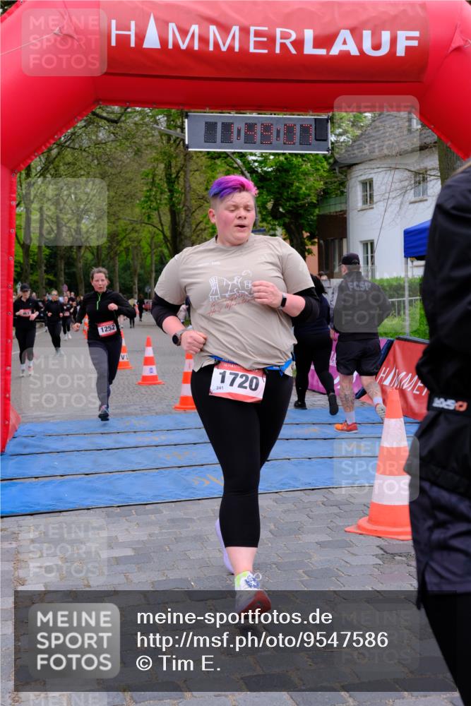 19.04.2026 - Hammer Lauf Tim E. http://msf.ph/oto/9547586 19.04.2026 12:49:15 Ziel 658, 659, 663, 678, 983, 984, 1252, 1720 meine-sportfotos.de