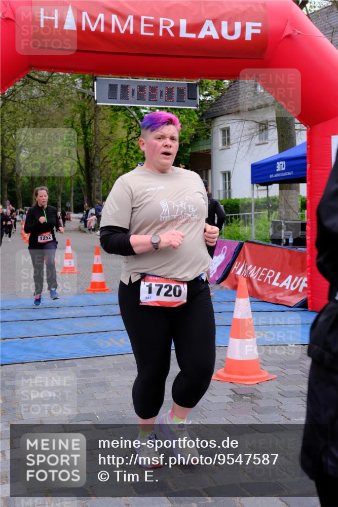 19.04.2026 - Hammer Lauf Tim E. http://msf.ph/oto/9547587 19.04.2026 12:49:15 Ziel 658, 659, 663, 678, 983, 984, 1252, 1720 meine-sportfotos.de