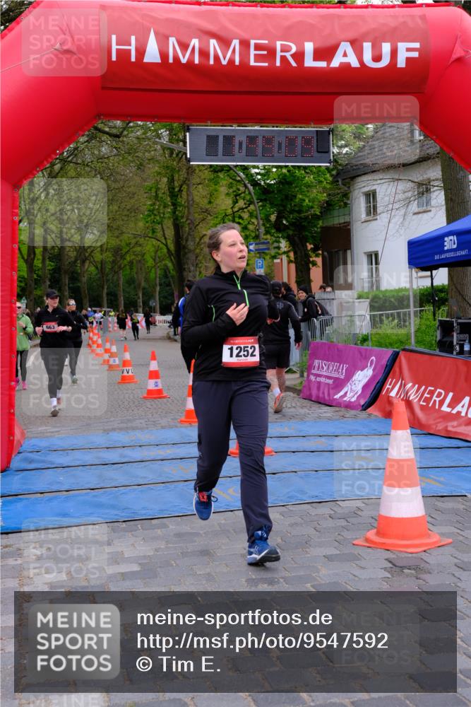 19.04.2026 - Hammer Lauf Tim E. http://msf.ph/oto/9547592 19.04.2026 12:49:16 Ziel 658, 659, 663, 678, 754, 983, 984, 1252, 1720 meine-sportfotos.de