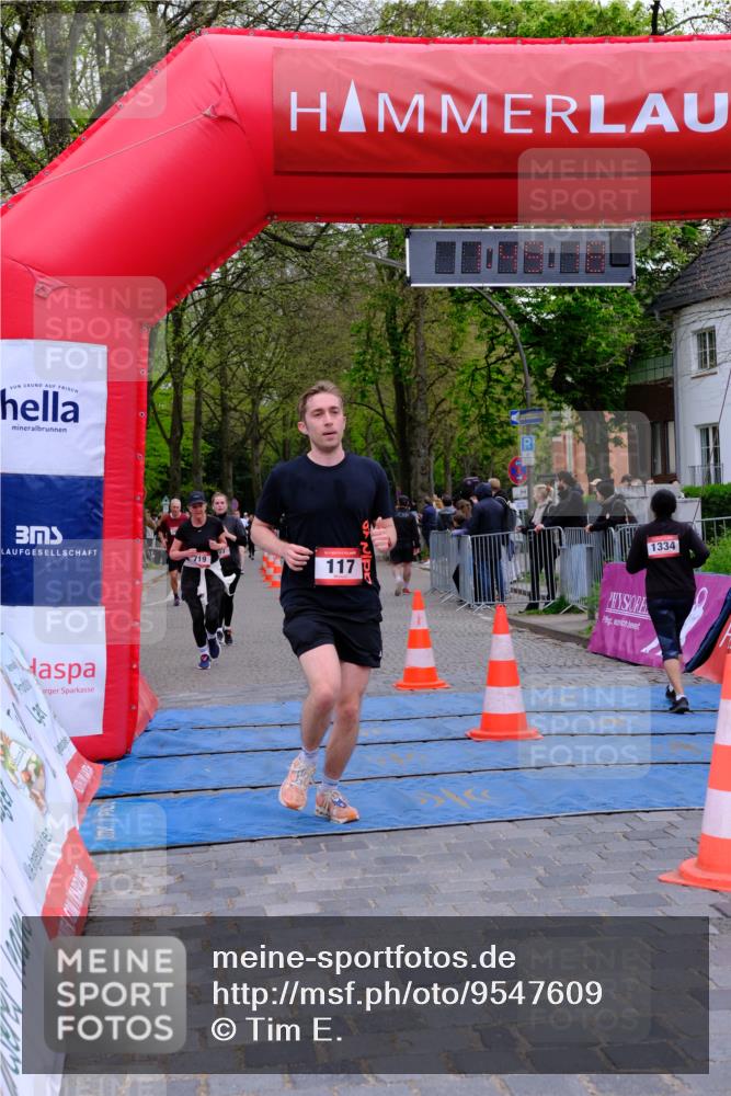 19.04.2026 - Hammer Lauf Tim E. http://msf.ph/oto/9547609 19.04.2026 12:49:26 Ziel 117, 357, 719, 754, 807, 1072, 1334 meine-sportfotos.de