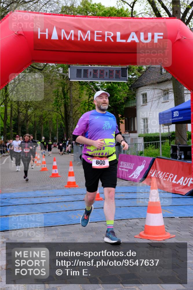 19.04.2026 - Hammer Lauf Tim E. http://msf.ph/oto/9547637 19.04.2026 12:49:42 Ziel 800, 923, 1581, 1927 meine-sportfotos.de