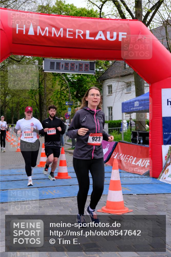 19.04.2026 - Hammer Lauf Tim E. http://msf.ph/oto/9547642 19.04.2026 12:49:46 Ziel 800, 867, 923, 1581, 1824, 1927 meine-sportfotos.de