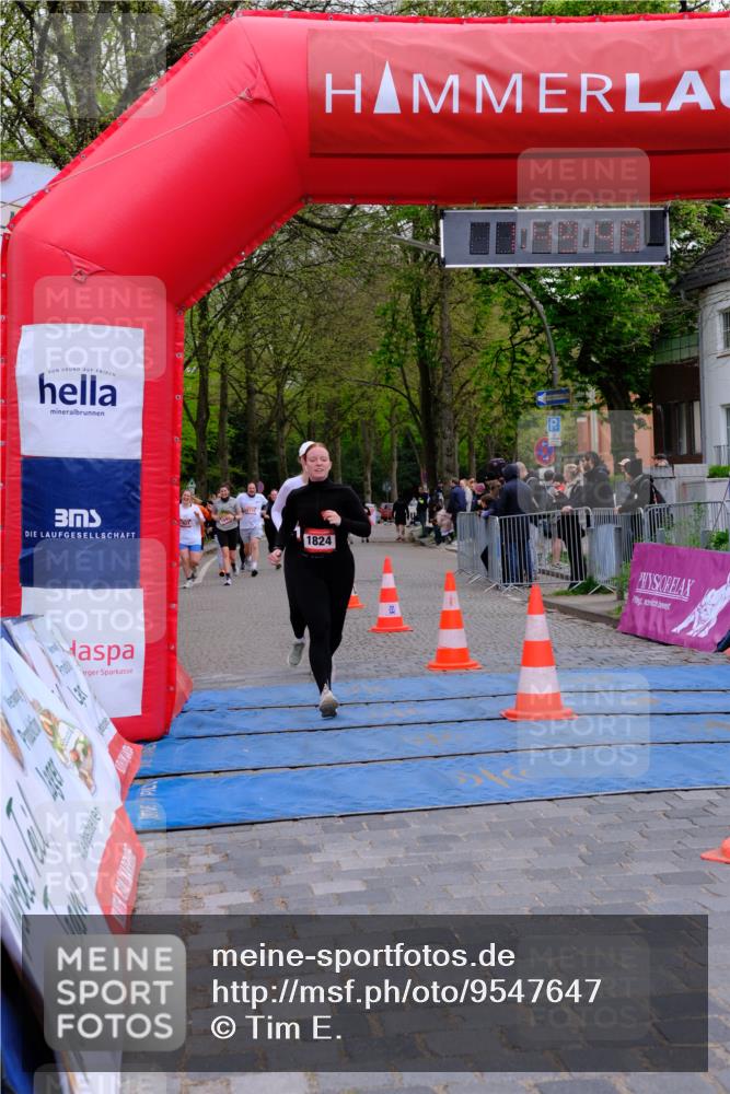 19.04.2026 - Hammer Lauf Tim E. http://msf.ph/oto/9547647 19.04.2026 12:49:48 Ziel 867, 923, 1581, 1824, 1927 meine-sportfotos.de