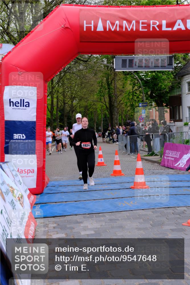 19.04.2026 - Hammer Lauf Tim E. http://msf.ph/oto/9547648 19.04.2026 12:49:48 Ziel 867, 923, 1581, 1824, 1927 meine-sportfotos.de