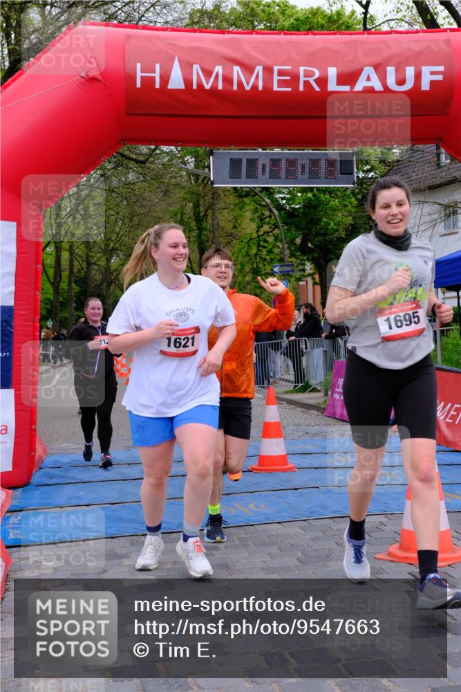 19.04.2026 - Hammer Lauf Tim E. http://msf.ph/oto/9547663 19.04.2026 12:49:56 Ziel 22, 549, 604, 712, 713, 802, 1322, 1621, 1695, 1733, 1781 meine-sportfotos.de
