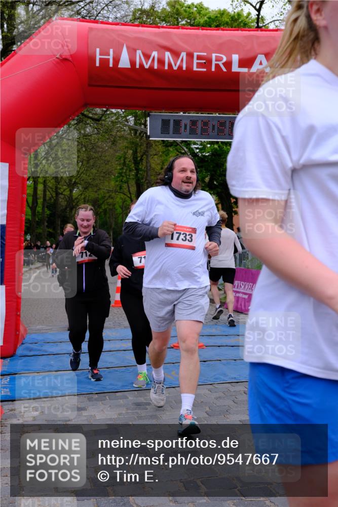 19.04.2026 - Hammer Lauf Tim E. http://msf.ph/oto/9547667 19.04.2026 12:49:58 Ziel 22, 549, 604, 712, 713, 802, 1322, 1621, 1695, 1733, 1781 meine-sportfotos.de