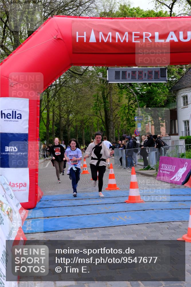 19.04.2026 - Hammer Lauf Tim E. http://msf.ph/oto/9547677 19.04.2026 12:50:05 Ziel 22, 403, 979, 1076, 1077, 1291, 1591, 1592 meine-sportfotos.de