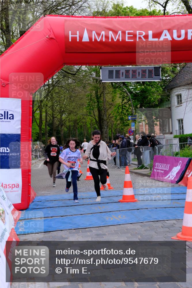 19.04.2026 - Hammer Lauf Tim E. http://msf.ph/oto/9547679 19.04.2026 12:50:05 Ziel 22, 403, 979, 1076, 1077, 1291, 1591, 1592 meine-sportfotos.de