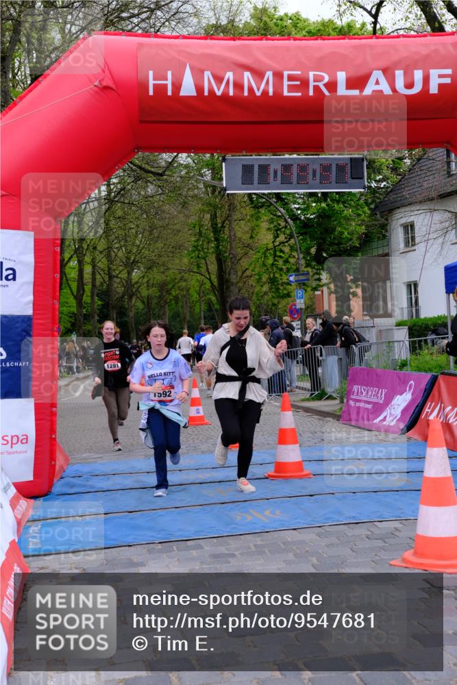 19.04.2026 - Hammer Lauf Tim E. http://msf.ph/oto/9547681 19.04.2026 12:50:05 Ziel 22, 403, 979, 1076, 1077, 1291, 1591, 1592 meine-sportfotos.de