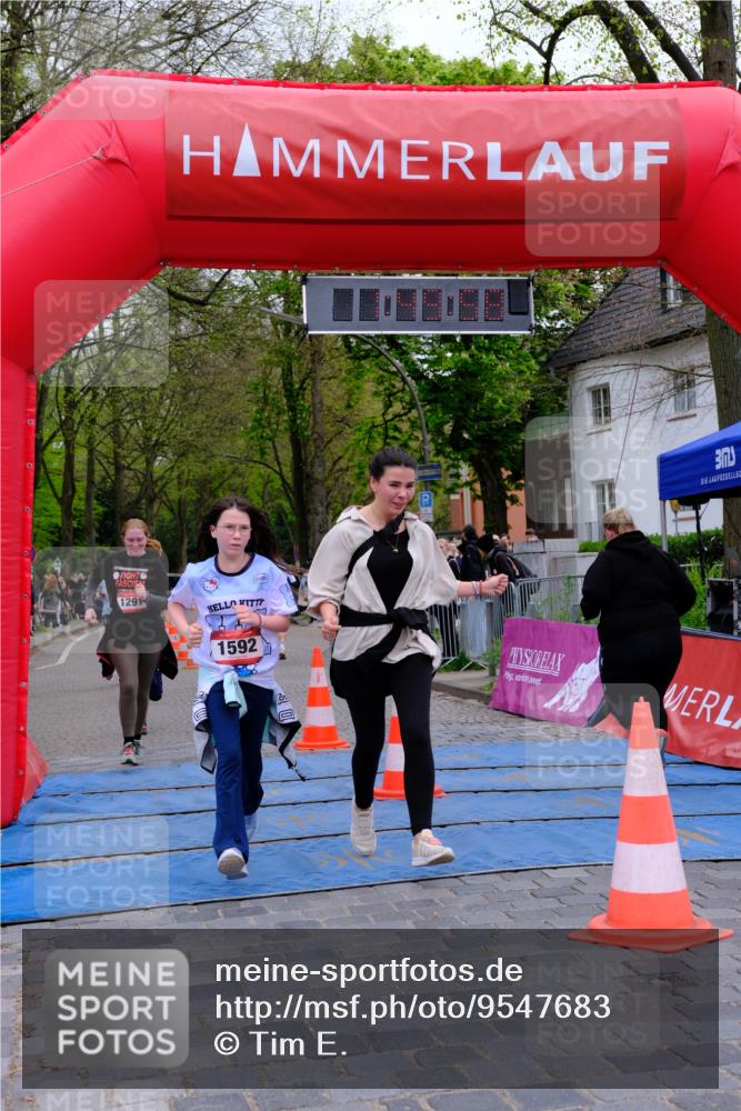 19.04.2026 - Hammer Lauf Tim E. http://msf.ph/oto/9547683 19.04.2026 12:50:06 Ziel 22, 403, 979, 1076, 1077, 1291, 1591, 1592 meine-sportfotos.de