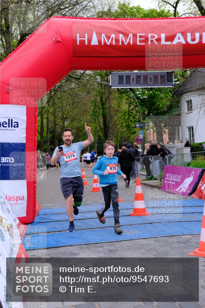 19.04.2026 - Hammer Lauf Tim E. http://msf.ph/oto/9547693 19.04.2026 12:50:10 Ziel 403, 979, 1076, 1077, 1291, 1591, 1592 meine-sportfotos.de